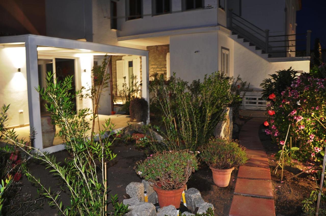 B&B Les Chambres Rooms & Suite Santa Teresa Gallura Bagian luar foto