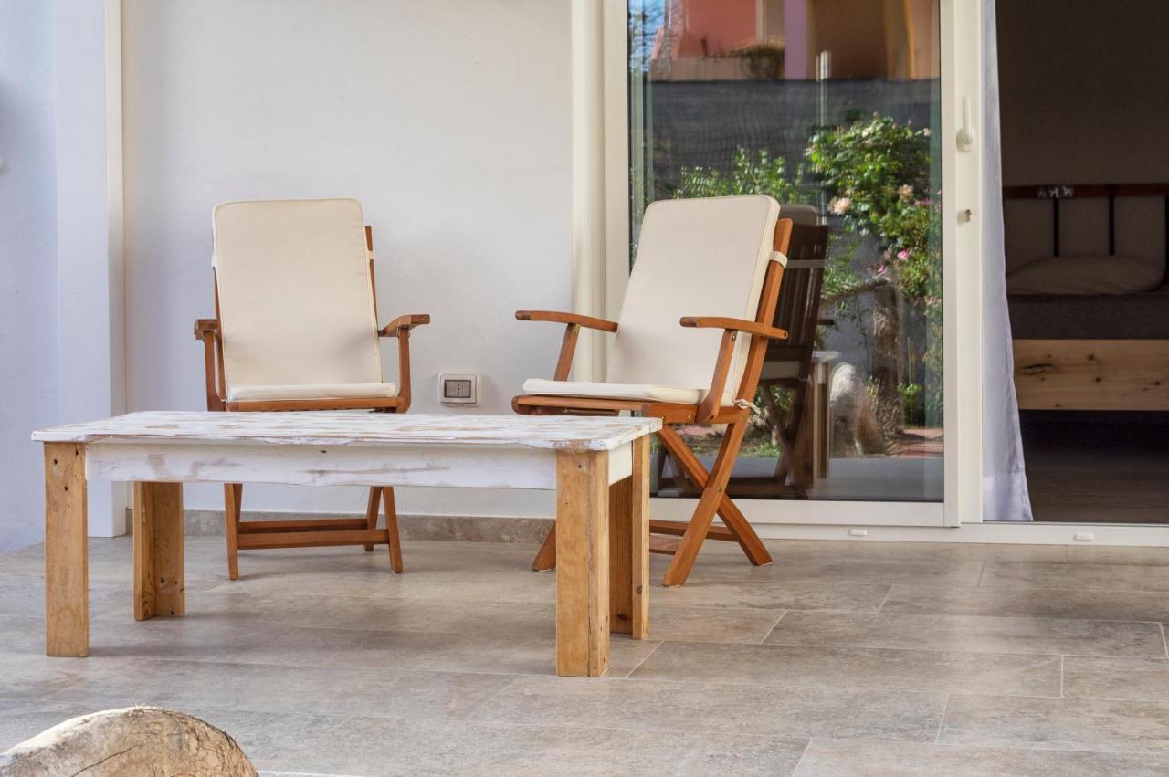 B&B Les Chambres Rooms & Suite Santa Teresa Gallura Bagian luar foto