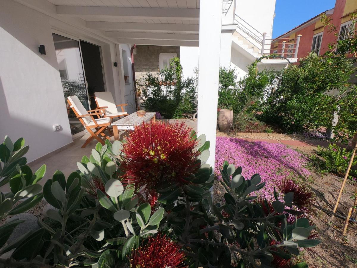 B&B Les Chambres Rooms & Suite Santa Teresa Gallura Bagian luar foto