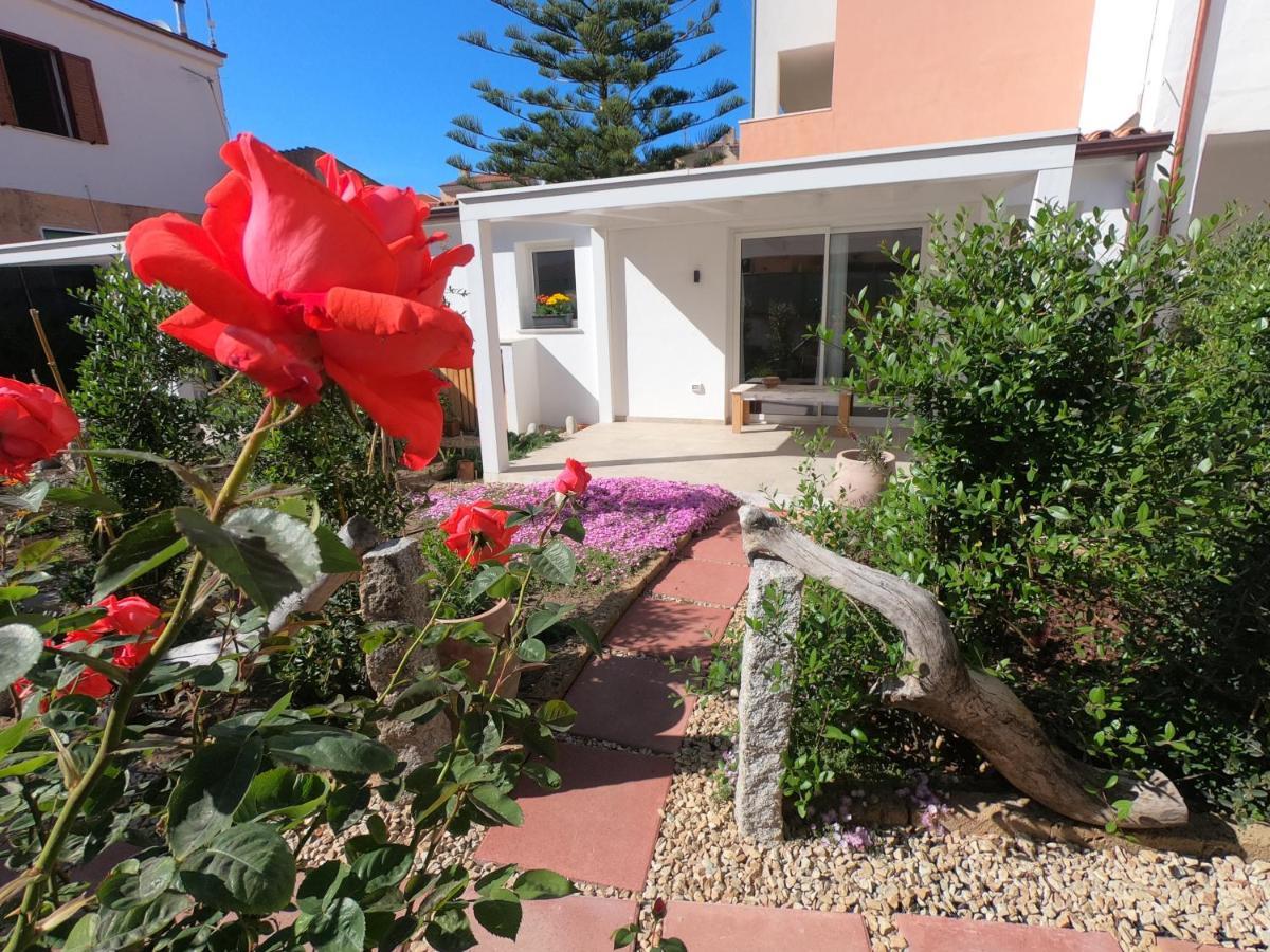 B&B Les Chambres Rooms & Suite Santa Teresa Gallura Bagian luar foto