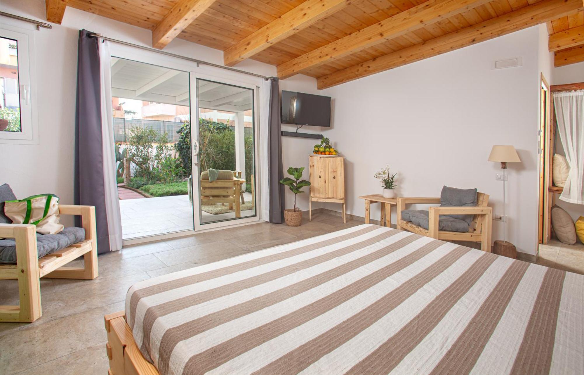 B&B Les Chambres Rooms & Suite Santa Teresa Gallura Bagian luar foto
