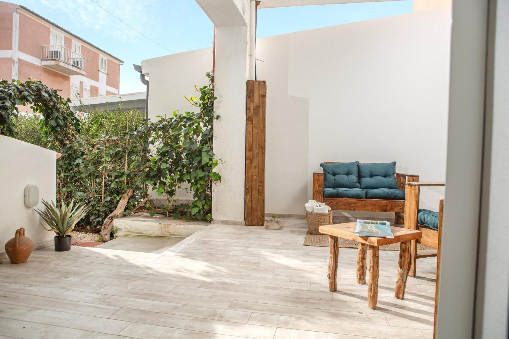 B&B Les Chambres Rooms & Suite Santa Teresa Gallura Bagian luar foto