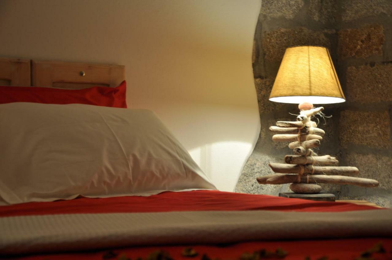 B&B Les Chambres Rooms & Suite Santa Teresa Gallura Bagian luar foto