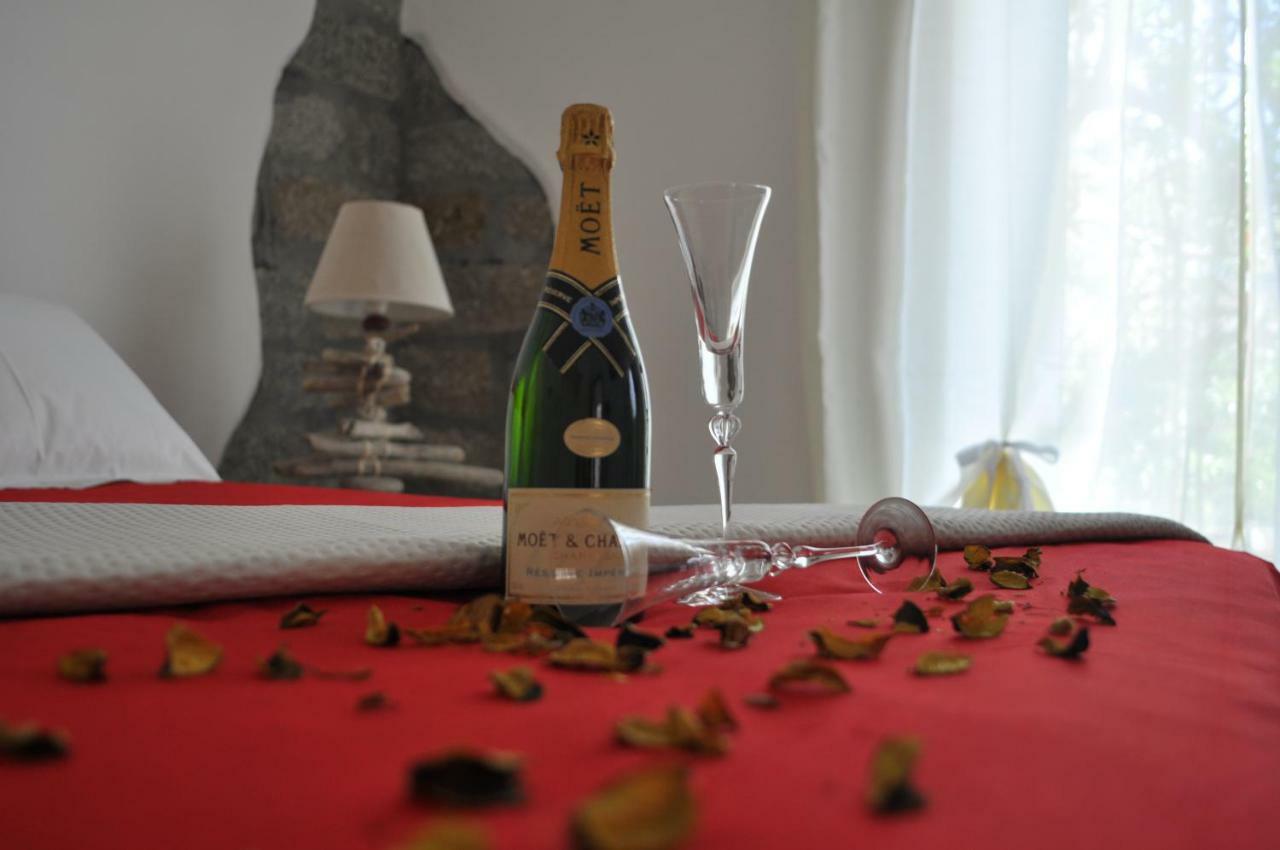 B&B Les Chambres Rooms & Suite Santa Teresa Gallura Bagian luar foto